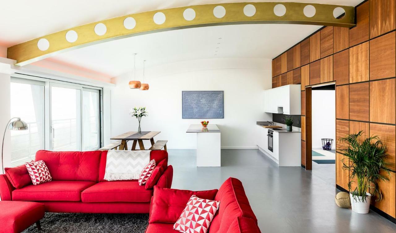Amazing Beach Apartment Лансинг Екстериор снимка