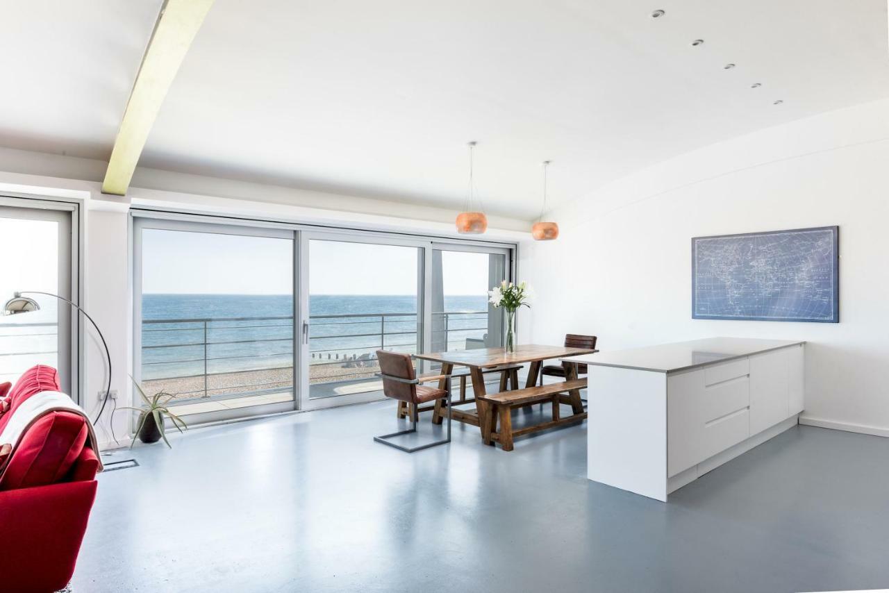 Amazing Beach Apartment Лансинг Екстериор снимка