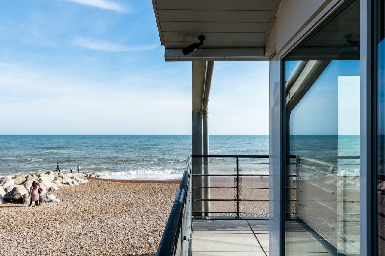 Amazing Beach Apartment Лансинг Екстериор снимка